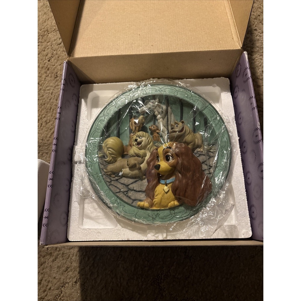 Disney Lady and the Tramp He's A Tramp 3D Collector Plate Limited Edition In Box